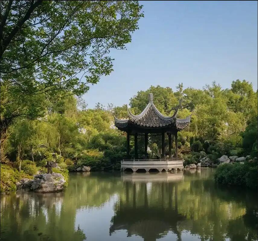 浙江雪枫餐饮有限公司